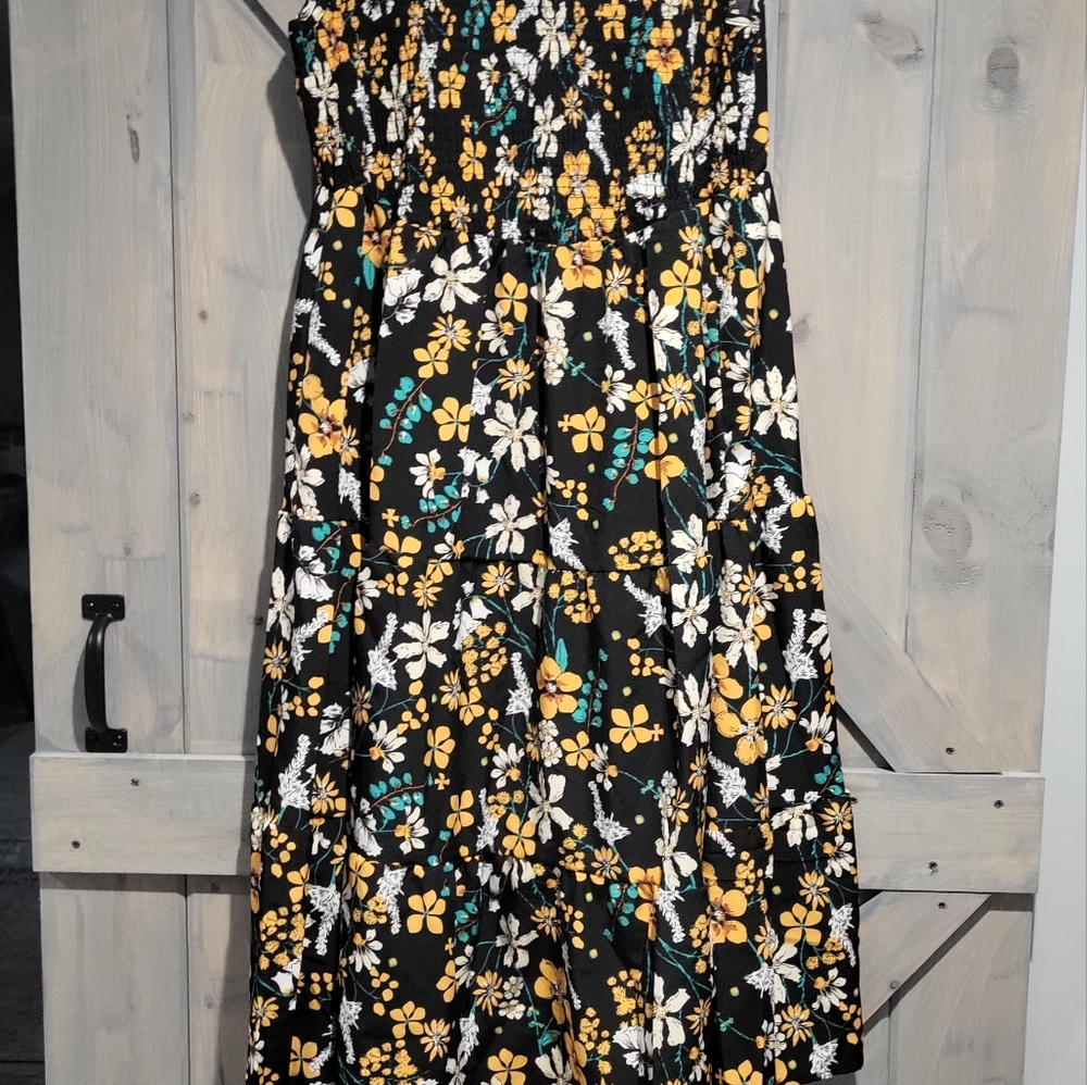 Floral Shirred Mock Neck Cut Out Pocket Ruffle Hem Dress - Picture 8 of 15